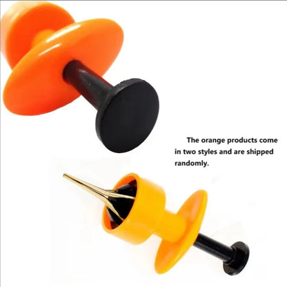 Red Worm Feeding Device Earthworms Red Worms Live Maggots Quick Feeding Hook Clip Simple Operation Not Dirty Hands